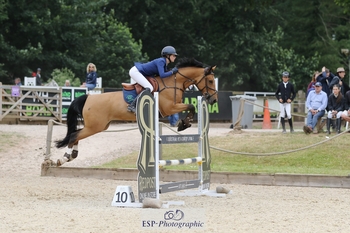 Tabitha Kyle scoops the Blue Chip Pony Newcomers Second Round at Bicton Arena